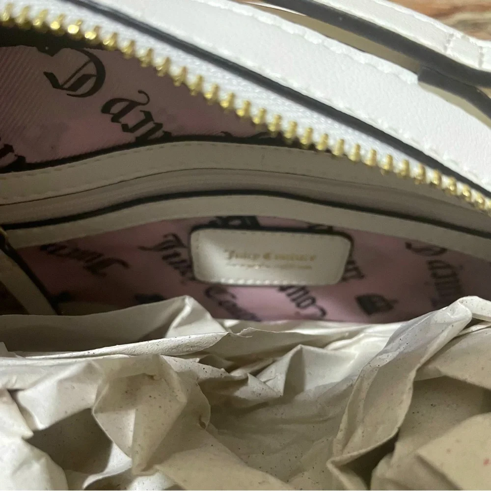 Juicy Couture - Picture 6 of 10